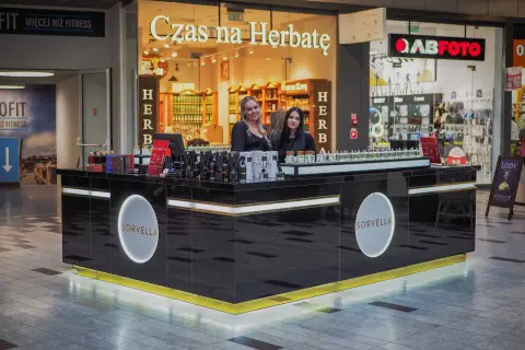 Perfumy Sorvella: Gdzie kupić i nie przepłacić? Sprawdź!