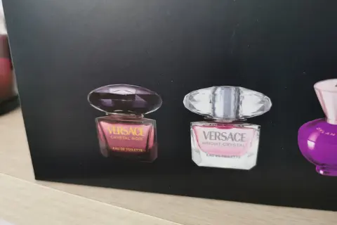 Crystal Noir: EDT czy EDP? Dwa różne zapachy który dla Ciebie?