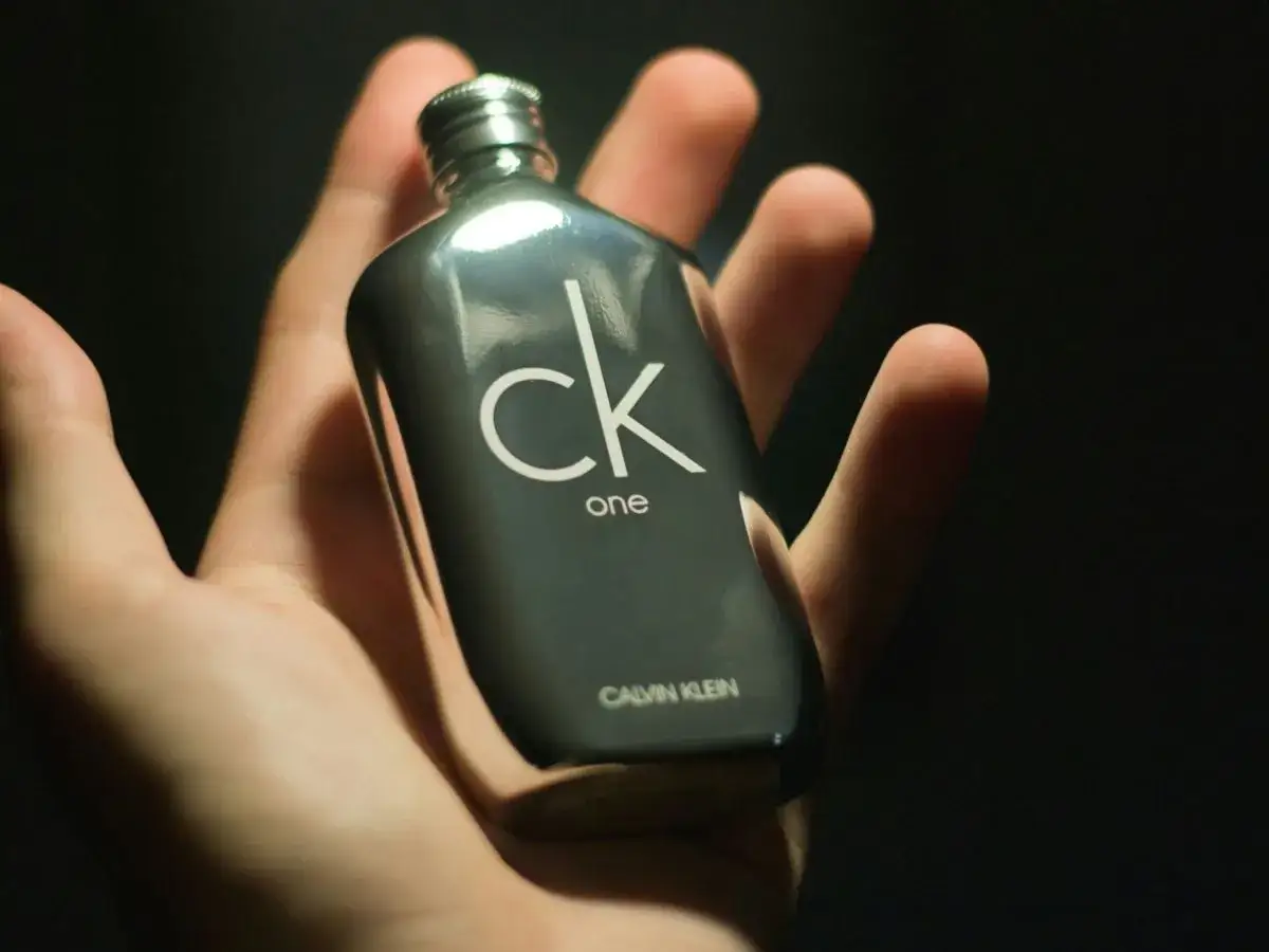 Flakony męskich perfum Calvin Klein, ranking